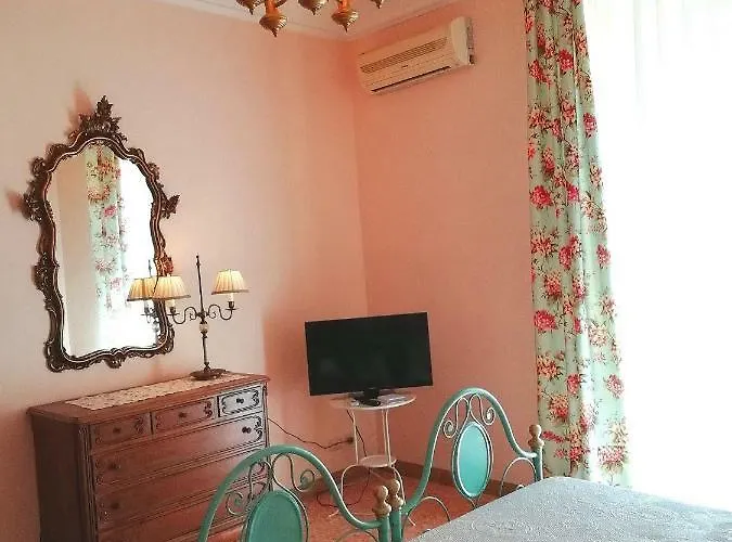 Apartamento Adeste 33 *